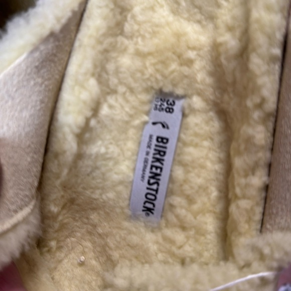 Birkenstock Arizona Teddy Big Buckle Yellow Shearling Sandals 38 Narrow - Picture 3 of 9